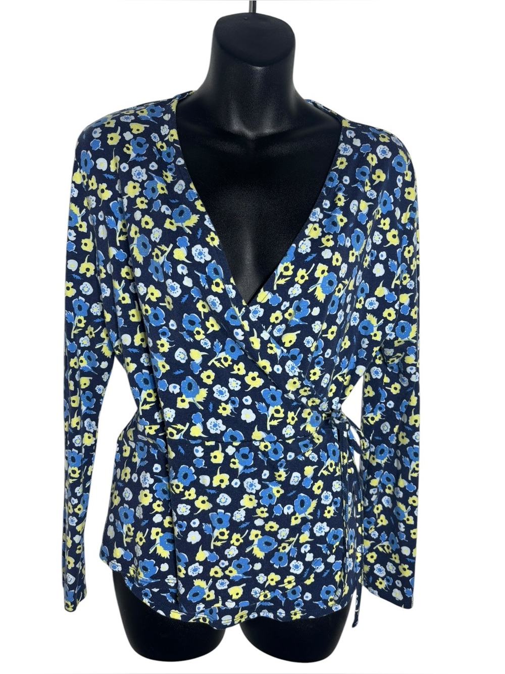 Kettlewell‎ women’s medium floral peplum true wrap long sleeve top